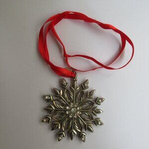 Lenox 2011 Annual Ornament Snow Majesty Snowflake Silver Plate Christmas 3 1/8”